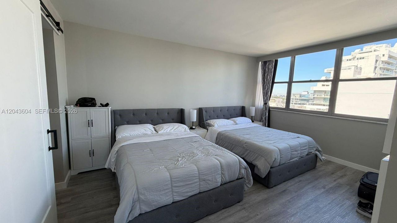 В аренду: $3,300 (1 спален, 1 ванн, 815 Квадратных фут)