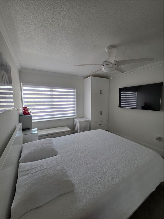 En Venta: $299,000 (2 camas, 2 baños, 1126 Pies cuadrados)