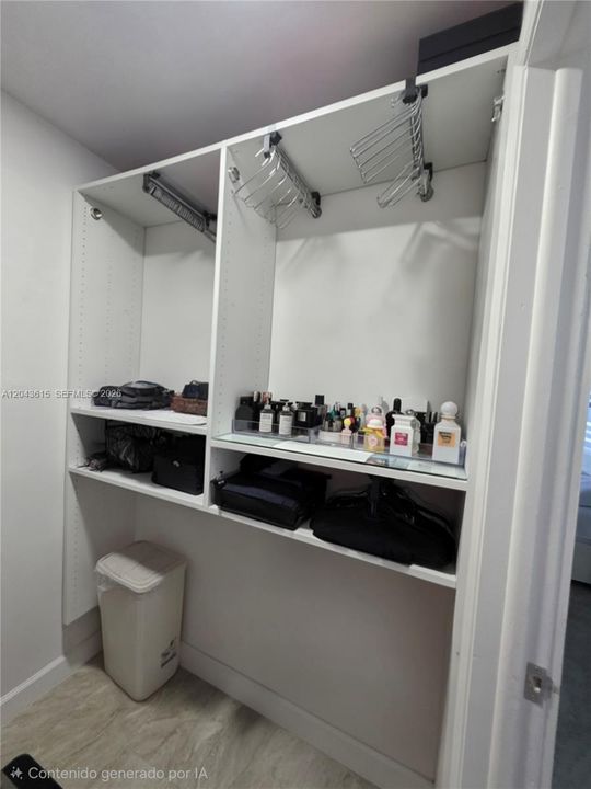 En Venta: $299,000 (2 camas, 2 baños, 1126 Pies cuadrados)