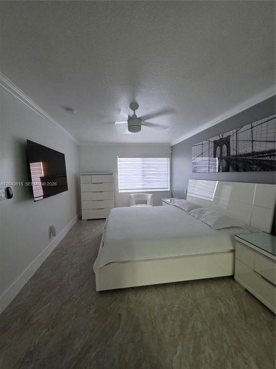 En Venta: $299,000 (2 camas, 2 baños, 1126 Pies cuadrados)