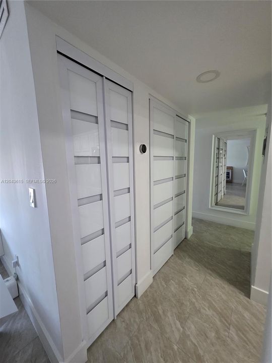 En Venta: $299,000 (2 camas, 2 baños, 1126 Pies cuadrados)