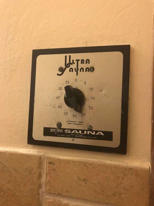 SAUNA