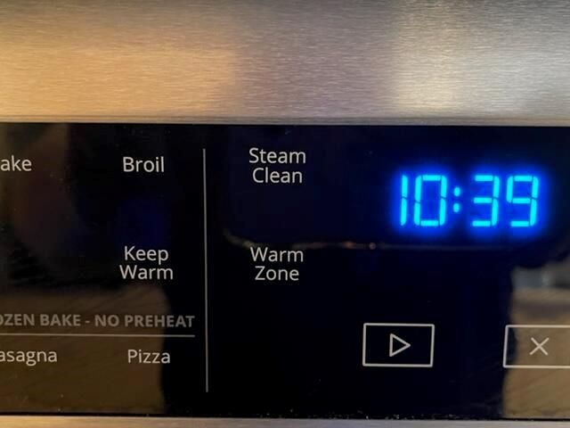 STEAM CLEAN OVEN