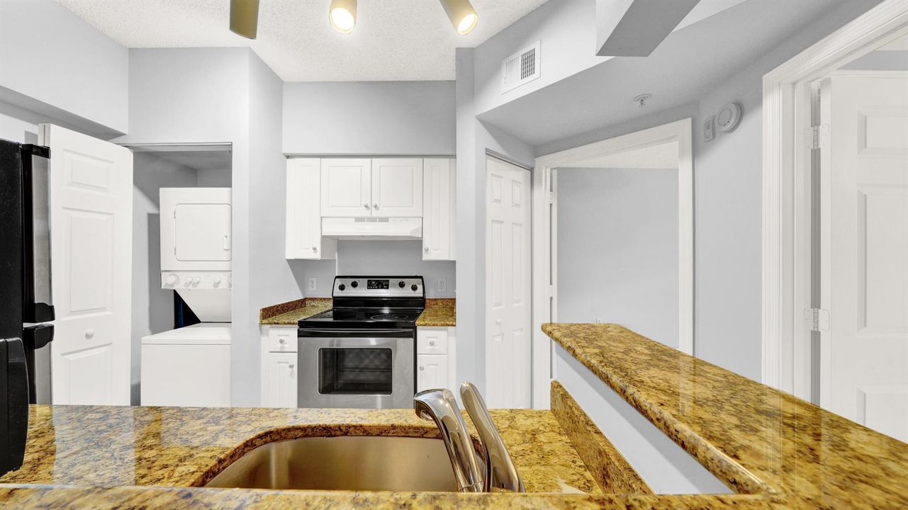 Kitchen (3)
