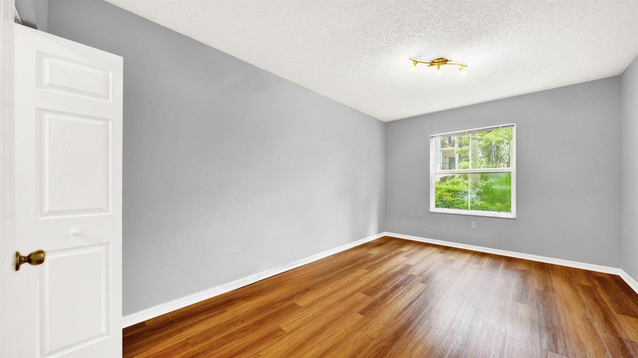 Master Bedroom (1)