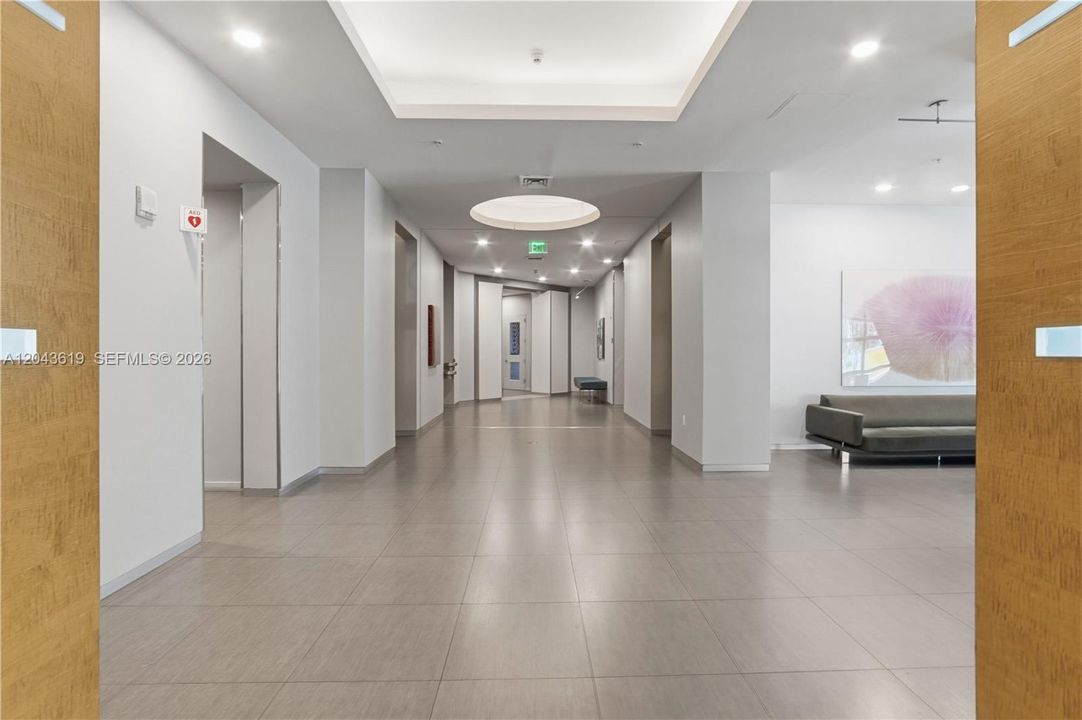lobby elevator