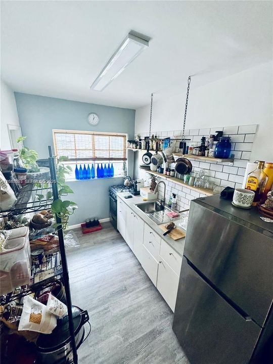En Renta: $1,700 (0 camas, 1 baños, 383 Pies cuadrados)