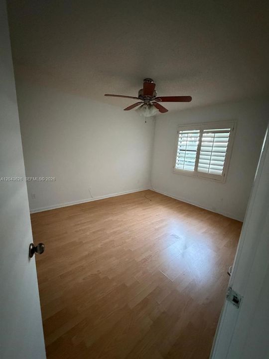 For Rent: $2,150 (2 beds, 2 baths, 870 Square Feet)