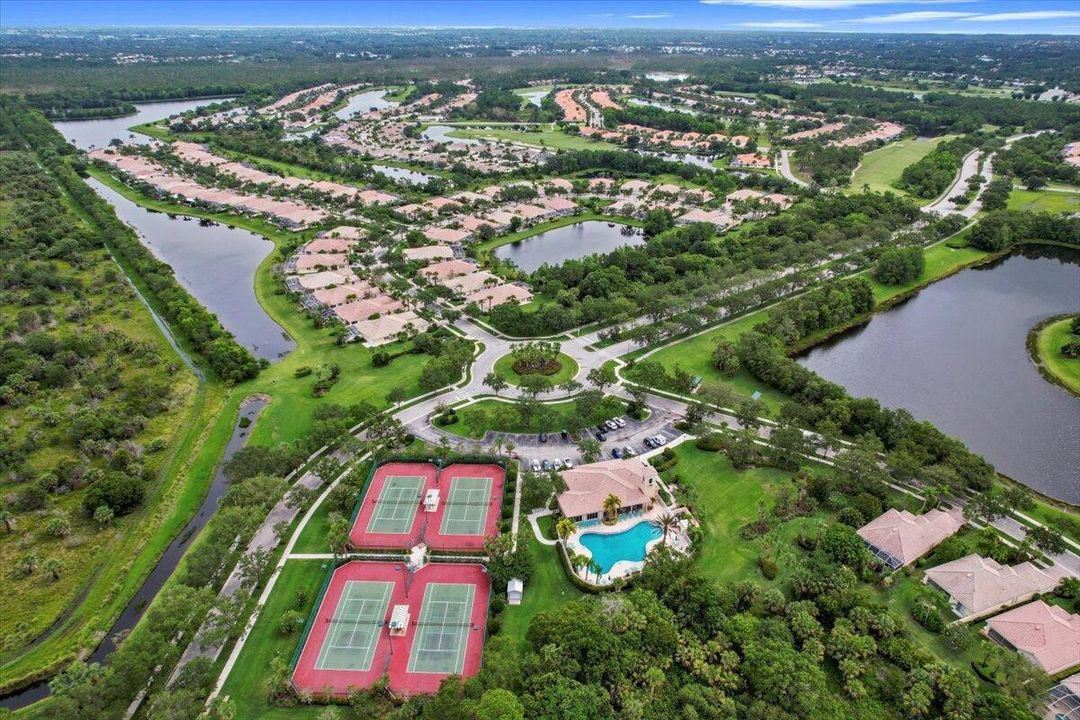 3277 SE Glacier Terrace, Hobe Sound