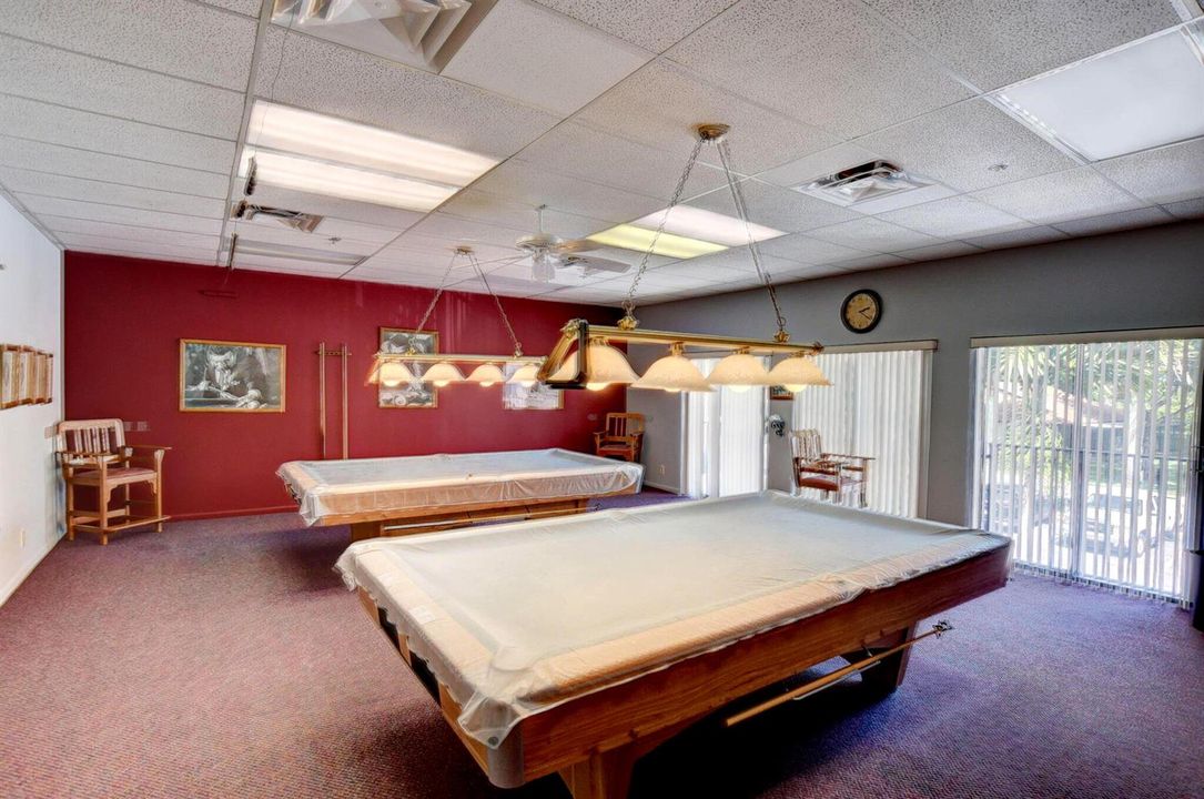Amenities-Billiard