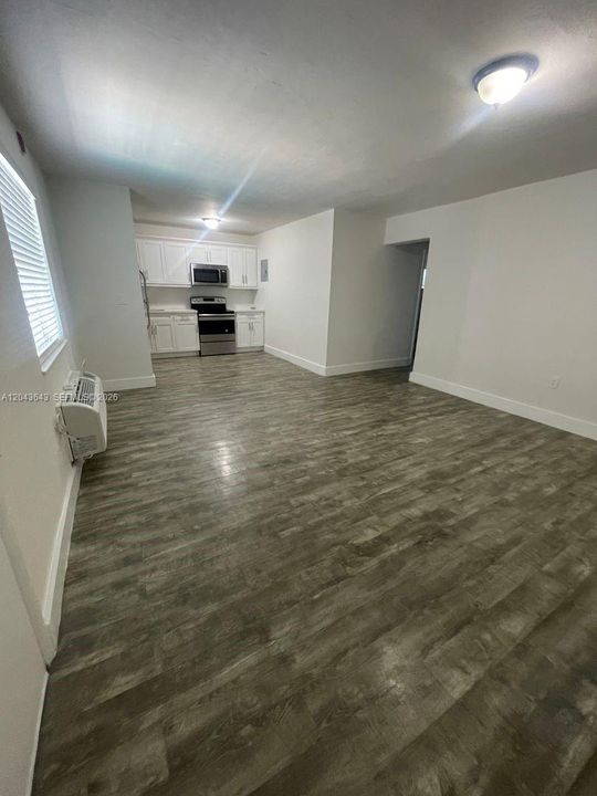 В аренду: $2,200 (2 спален, 1 ванн, 11785 Квадратных фут)