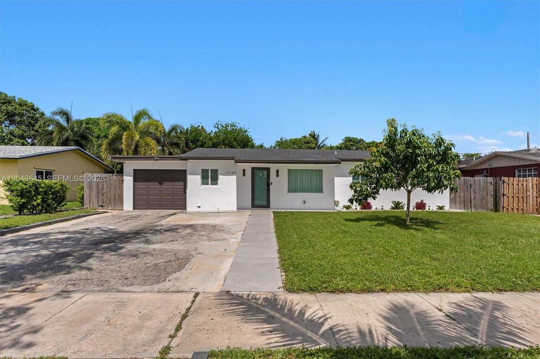 For Sale: $519,900 (3 beds, 3 baths, 1056 Square Feet)