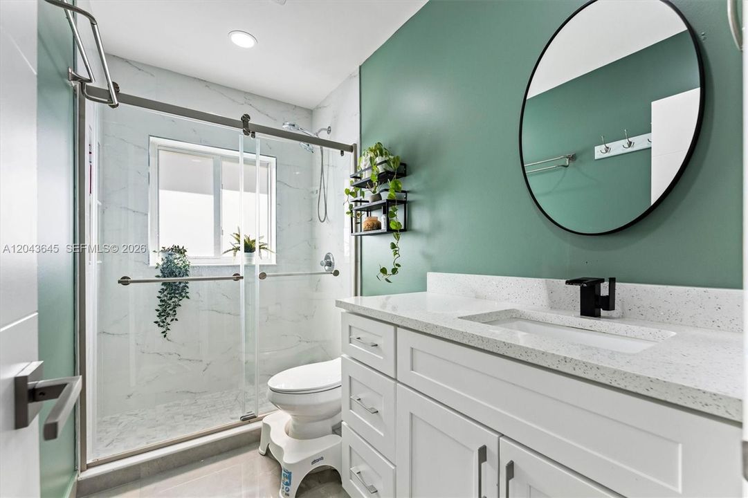 For Sale: $519,900 (3 beds, 3 baths, 1056 Square Feet)