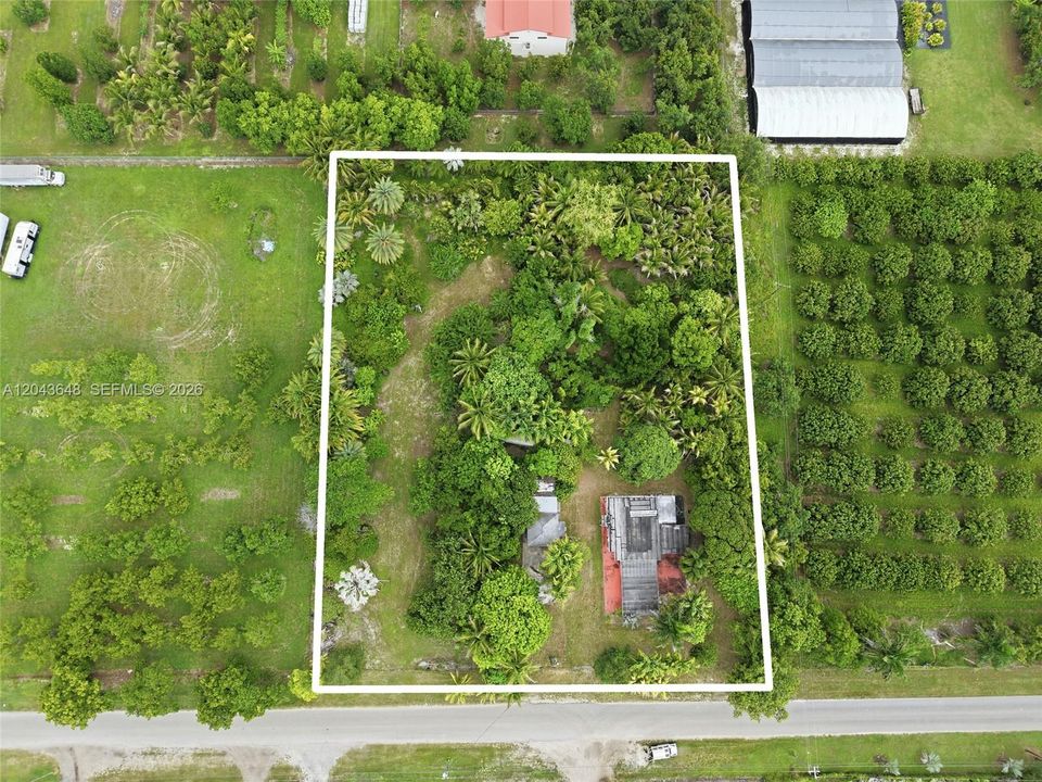 На продажу: $995,000 (3 спален, 2 ванн, 1469 Квадратных фут)