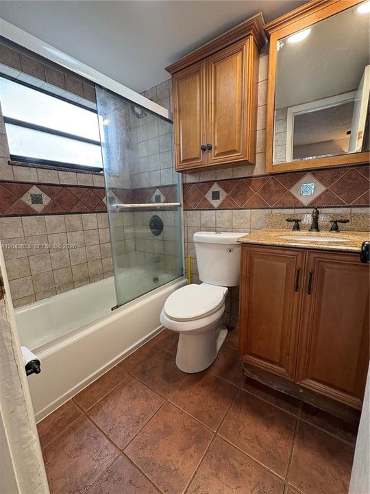 For Sale: $390,000 (2 beds, 2 baths, 1200 Square Feet)
