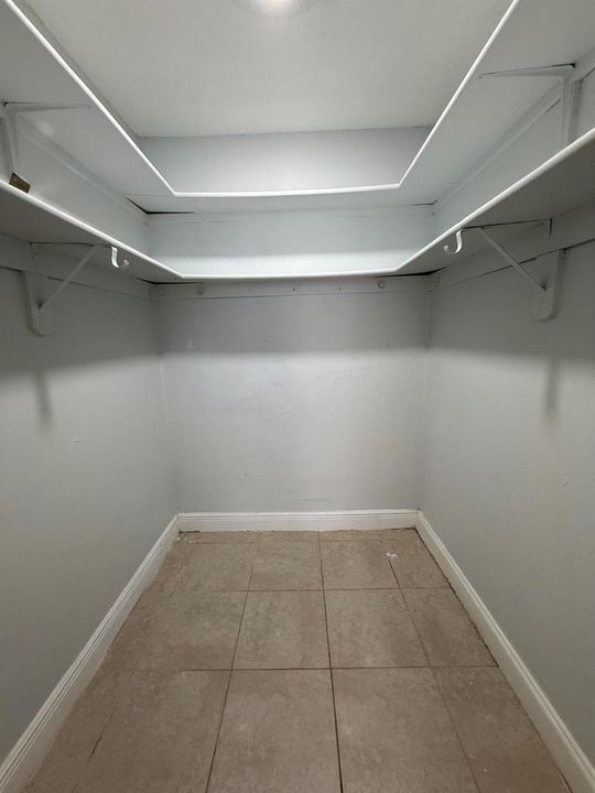 Walk-in Master