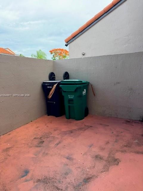 For Rent: $2,556 (2 beds, 2 baths, 1170 Square Feet)