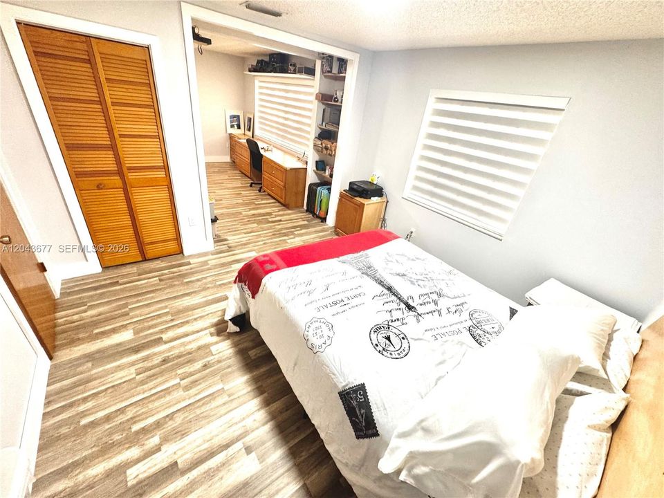 Mini Suite 1
