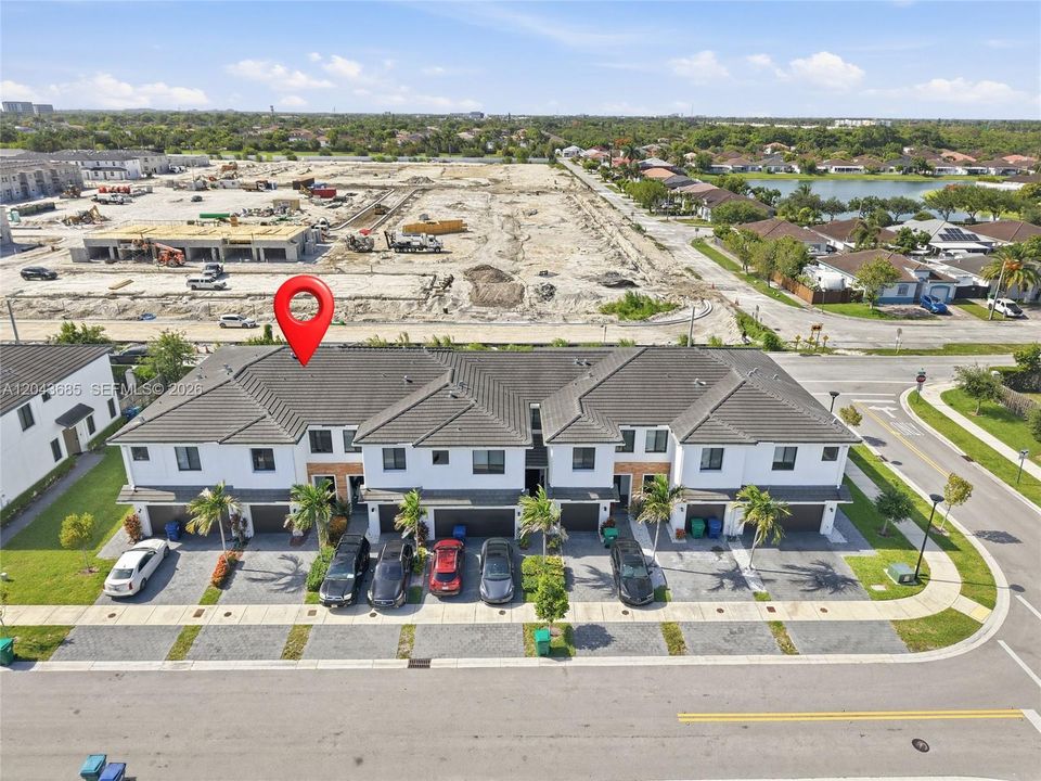 For Sale: $439,000 (3 beds, 2 baths, 1530 Square Feet)