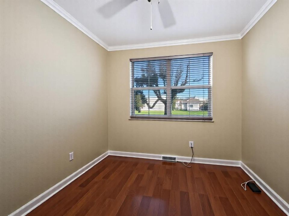 Bedroom_4_Empty