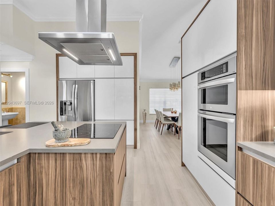 В аренду: $6,200 (4 спален, 2 ванн, 2628 Квадратных фут)