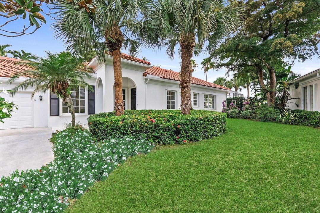 Exterior Front Home Side Yard