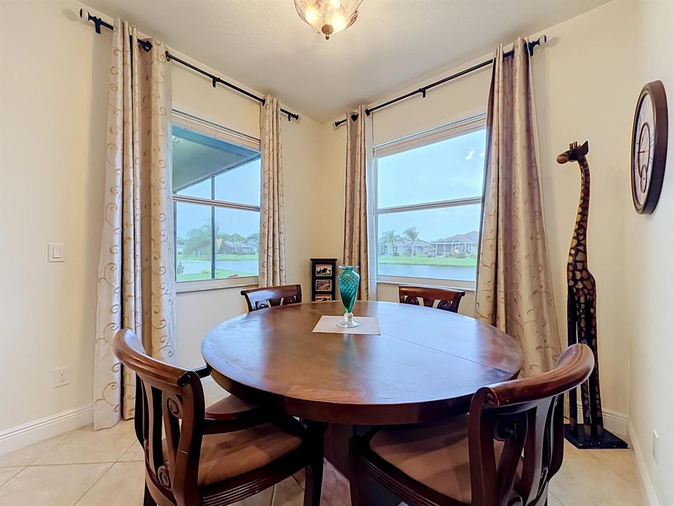 Breakfast Nook