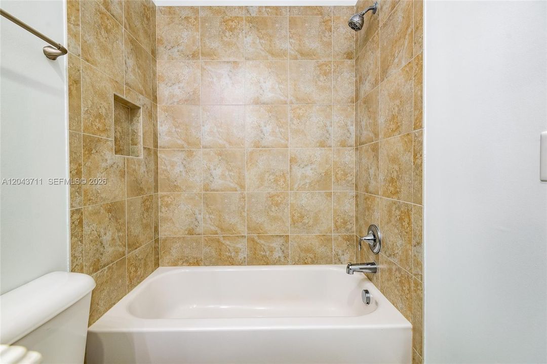 En Renta: $4,500 (3 camas, 3 baños, 1770 Pies cuadrados)