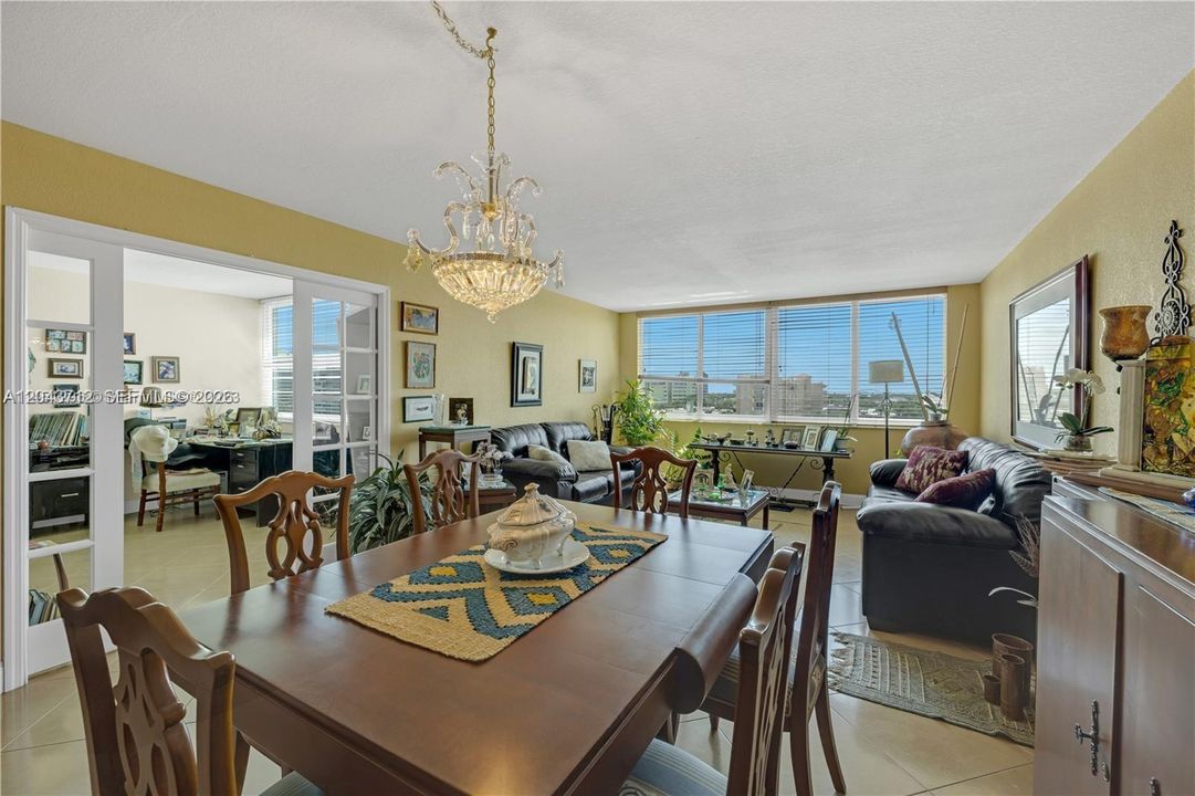В аренду: $2,950 (3 спален, 2 ванн, 1280 Квадратных фут)