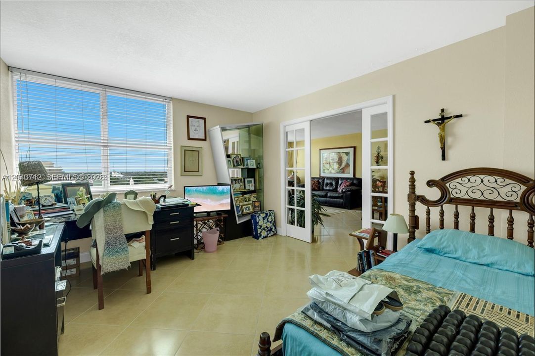 В аренду: $2,950 (3 спален, 2 ванн, 1280 Квадратных фут)