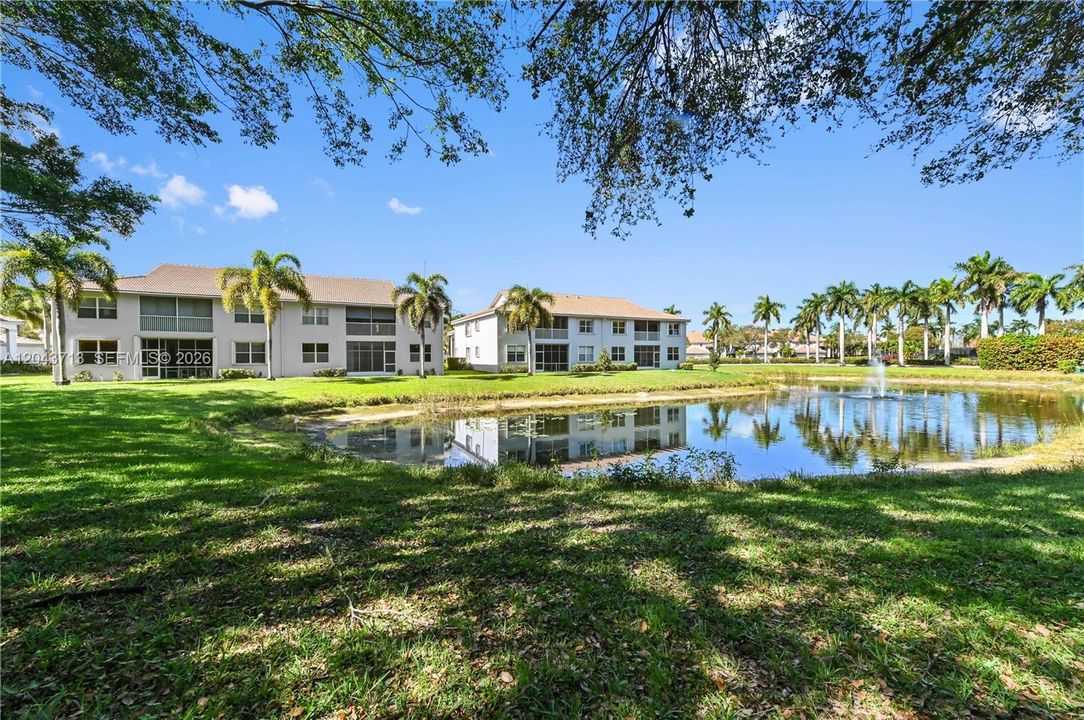 For Sale: $269,000 (3 beds, 2 baths, 1375 Square Feet)