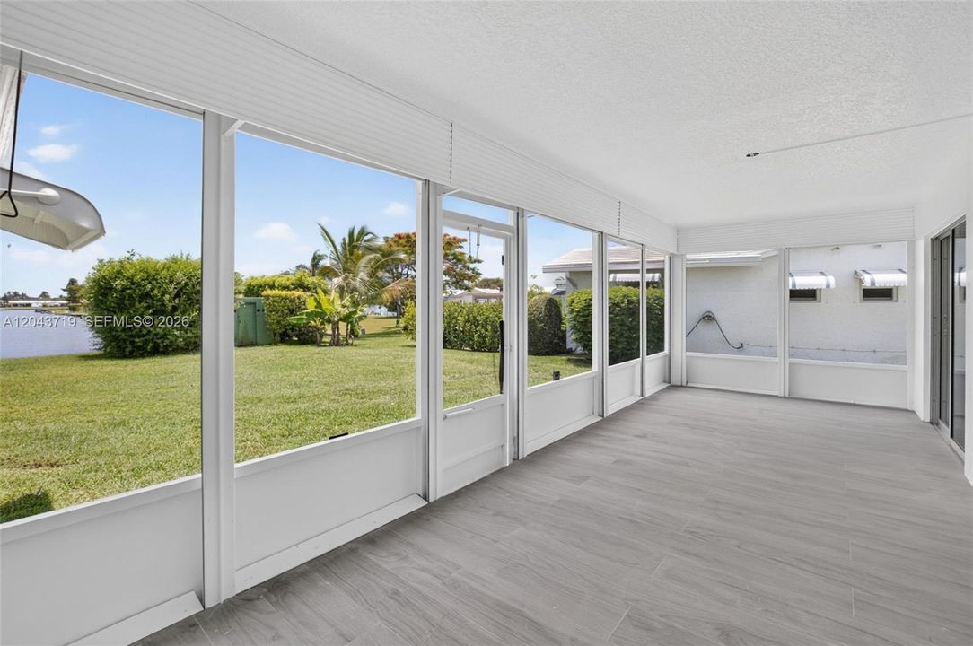 En Venta: $424,999 (2 camas, 2 baños, 1322 Pies cuadrados)