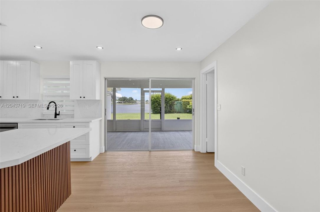 En Venta: $424,999 (2 camas, 2 baños, 1322 Pies cuadrados)