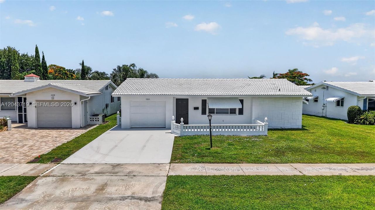 En Venta: $424,999 (2 camas, 2 baños, 1322 Pies cuadrados)
