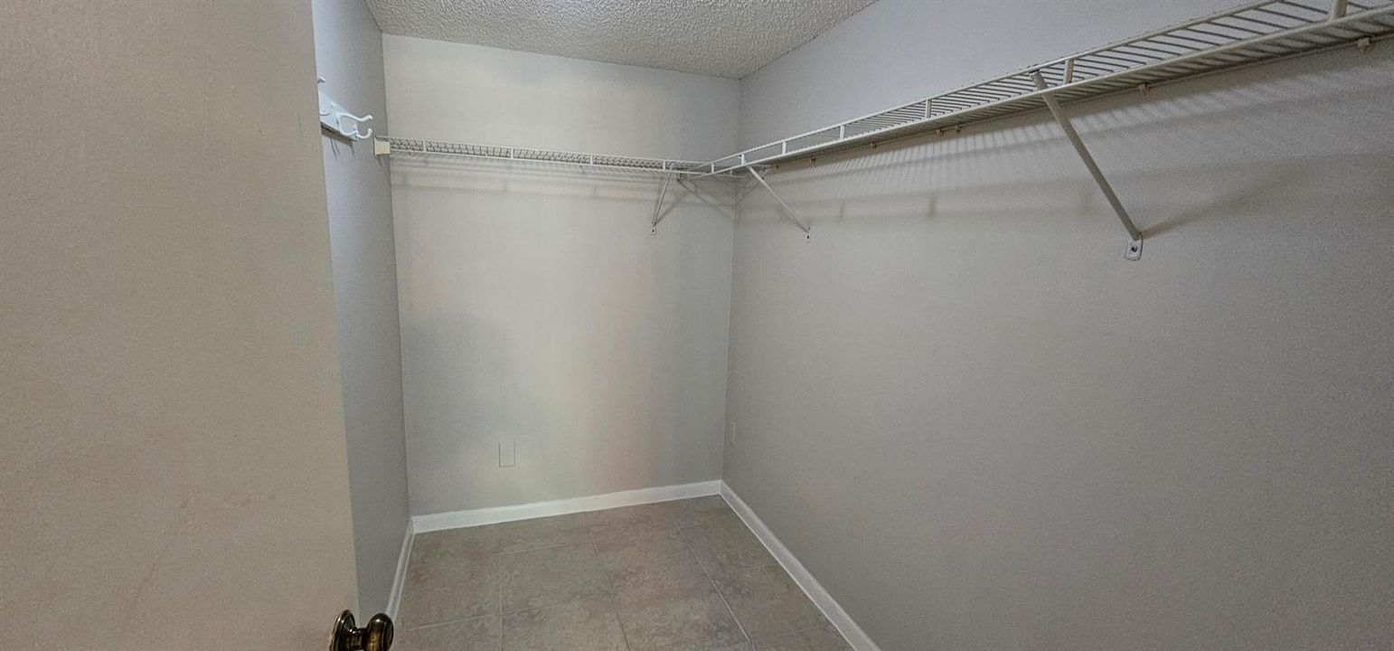 Walk in closet Master