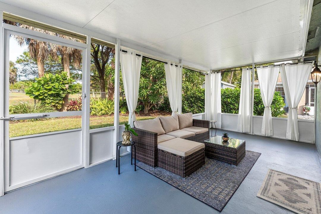Screened Patio