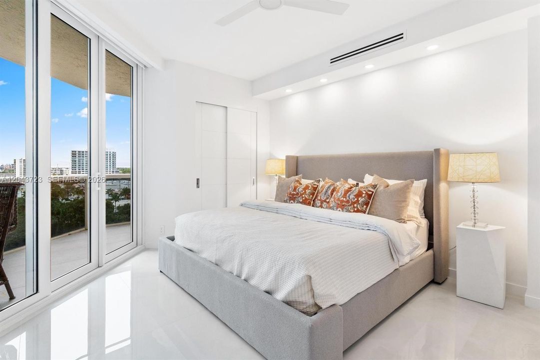 For Rent: $12,500 (3 beds, 2 baths, 2340 Square Feet)