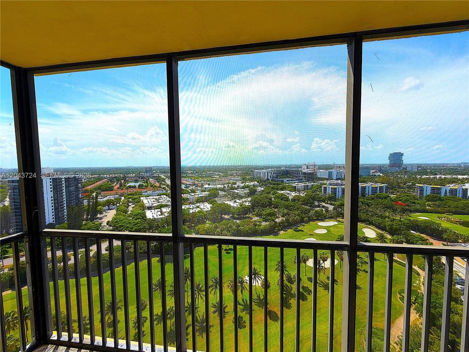En Venta: $299,000 (2 camas, 2 baños, 1238 Pies cuadrados)