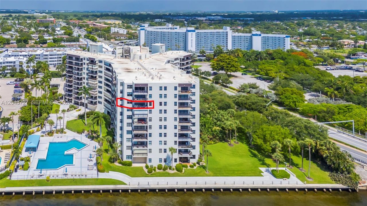 На продажу: $659,000 (2 спален, 2 ванн, 1220 Квадратных фут)