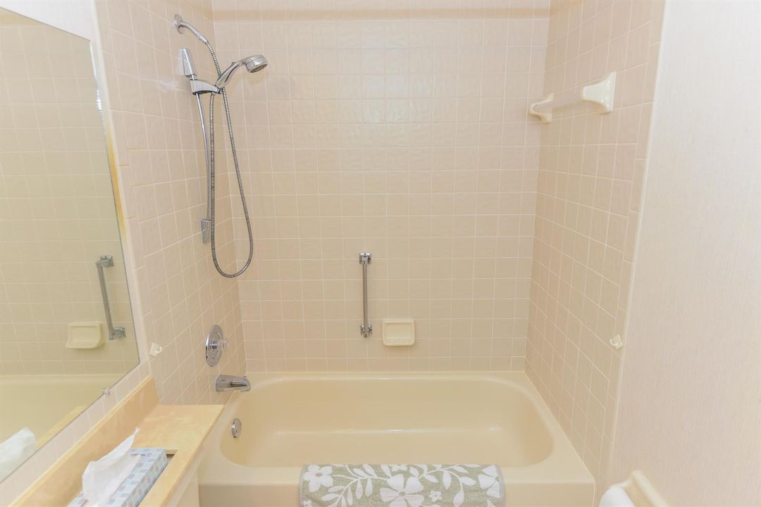 2641 Gately Dr W_1701_Jody Coltogirone_2