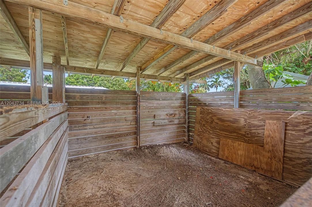 На продажу: $995,000 (3 спален, 2 ванн, 2588 Квадратных фут)