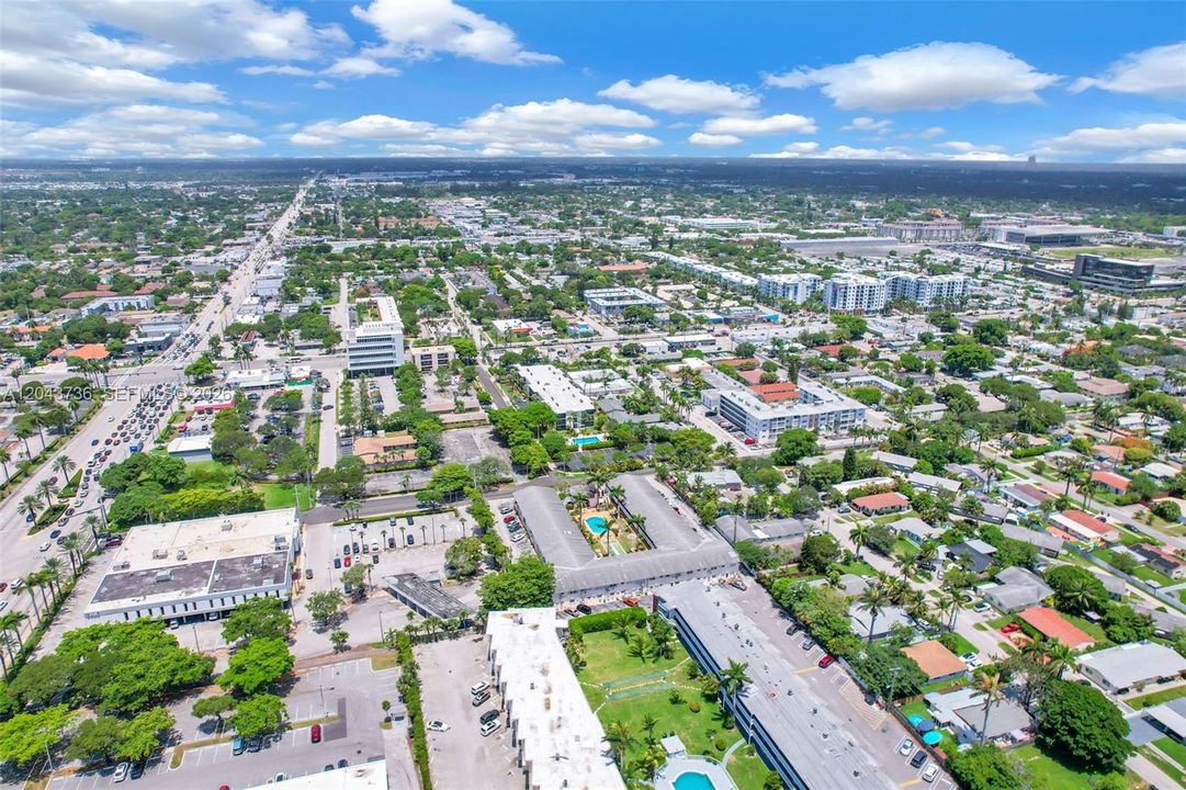На продажу: $210,000 (1 спален, 1 ванн, 650 Квадратных фут)