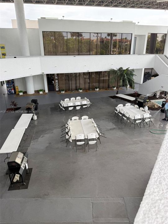 En Venta: $175,000 (2 camas, 2 baños, 1160 Pies cuadrados)
