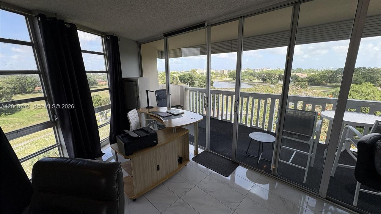 En Venta: $175,000 (2 camas, 2 baños, 1160 Pies cuadrados)