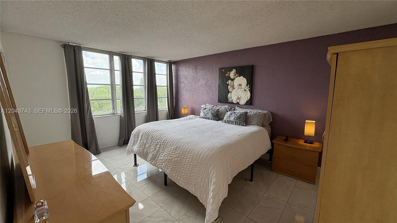 En Venta: $175,000 (2 camas, 2 baños, 1160 Pies cuadrados)