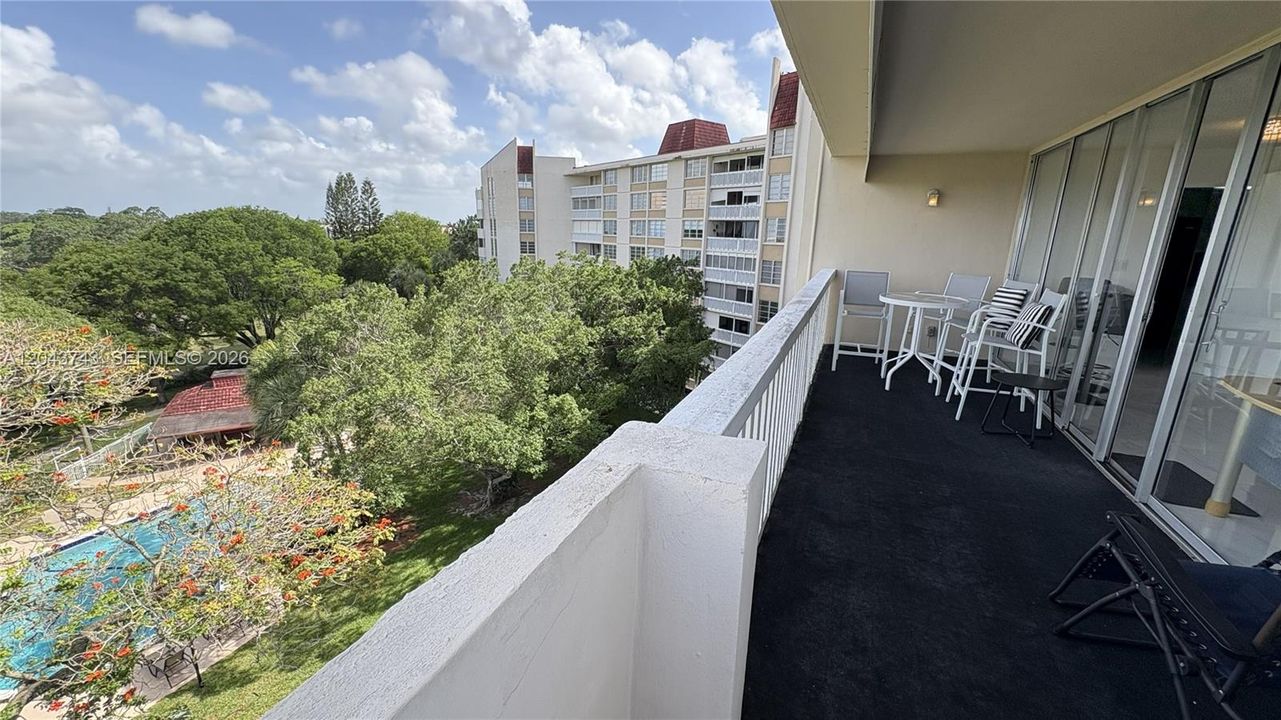 En Venta: $175,000 (2 camas, 2 baños, 1160 Pies cuadrados)