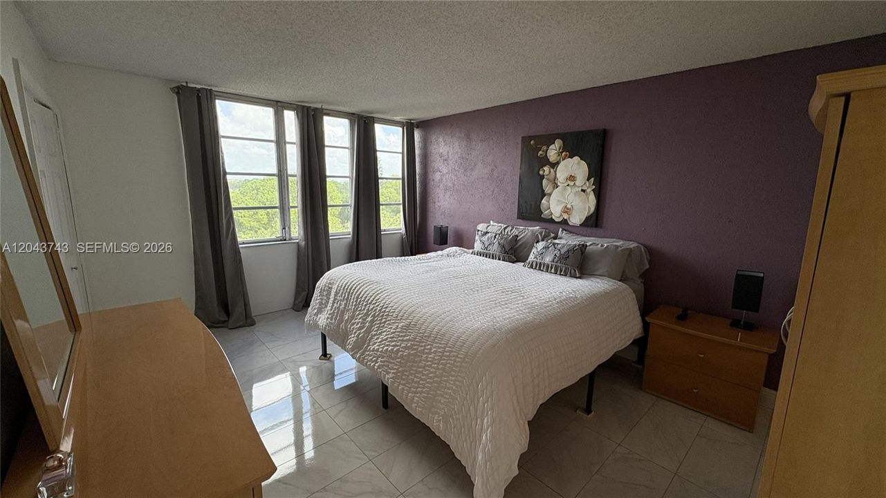 En Venta: $175,000 (2 camas, 2 baños, 1160 Pies cuadrados)