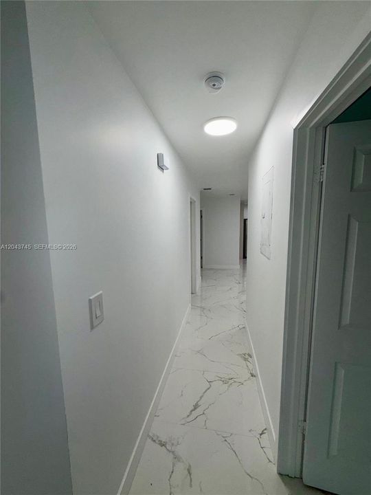 В аренду: $3,500 (3 спален, 2 ванн, 1170 Квадратных фут)