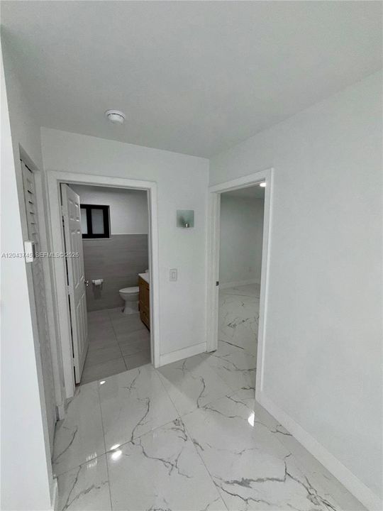 В аренду: $3,500 (3 спален, 2 ванн, 1170 Квадратных фут)