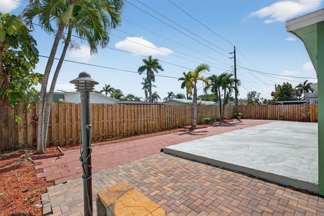 18-web-or-mls-6382-8127